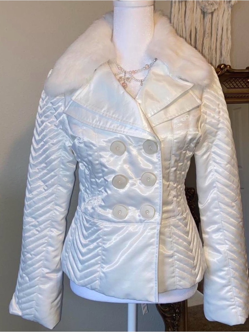 RARE BEBE PUFFER JACKET